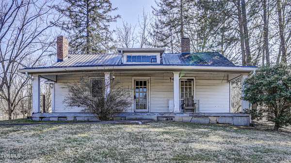 2 Acres of Residential Land with Home for Sale in Bristol, Virginia