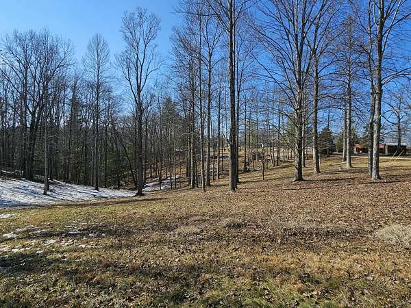 2.1 Acres of Land for Sale in Pine Ridge, Kentucky