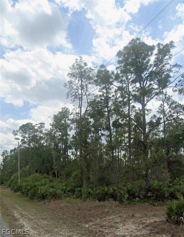 0.5 Acres of Residential Land for Sale in Lehigh Acres, Florida