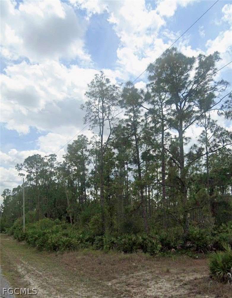 0.5 Acres of Residential Land for Sale in Lehigh Acres, Florida