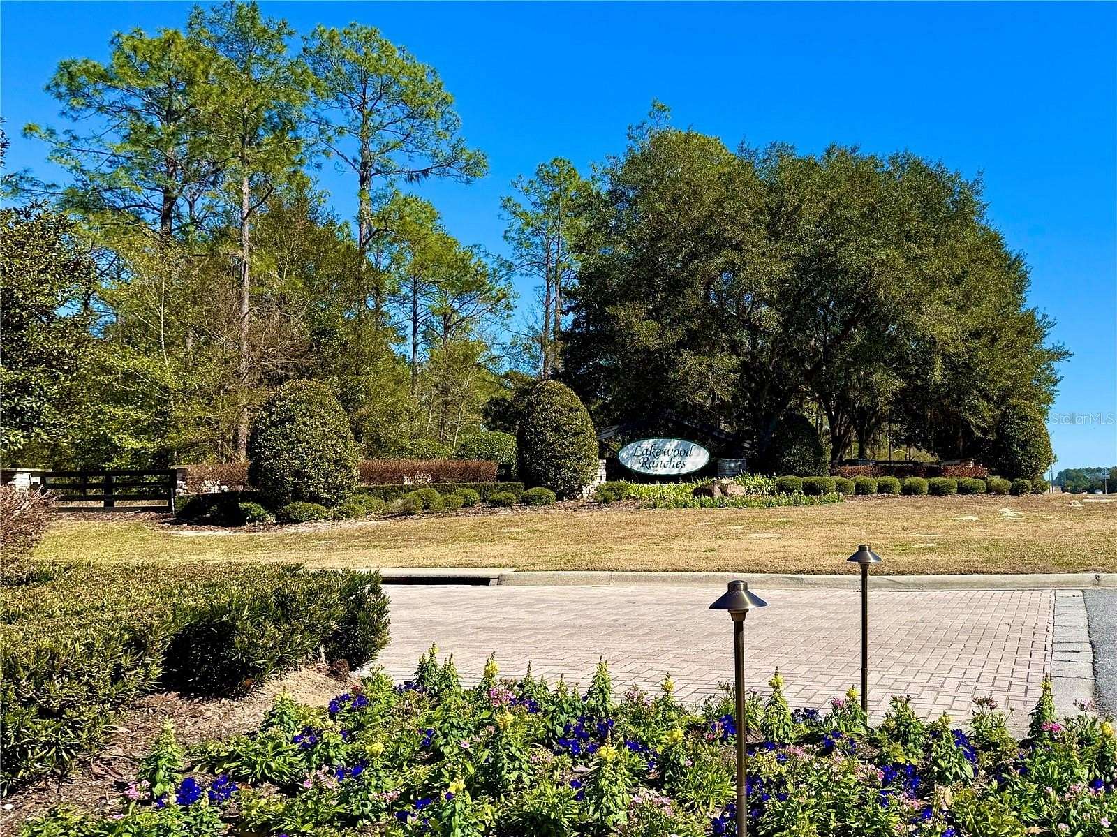 5 Acres of Residential Land for Sale in Eustis, Florida