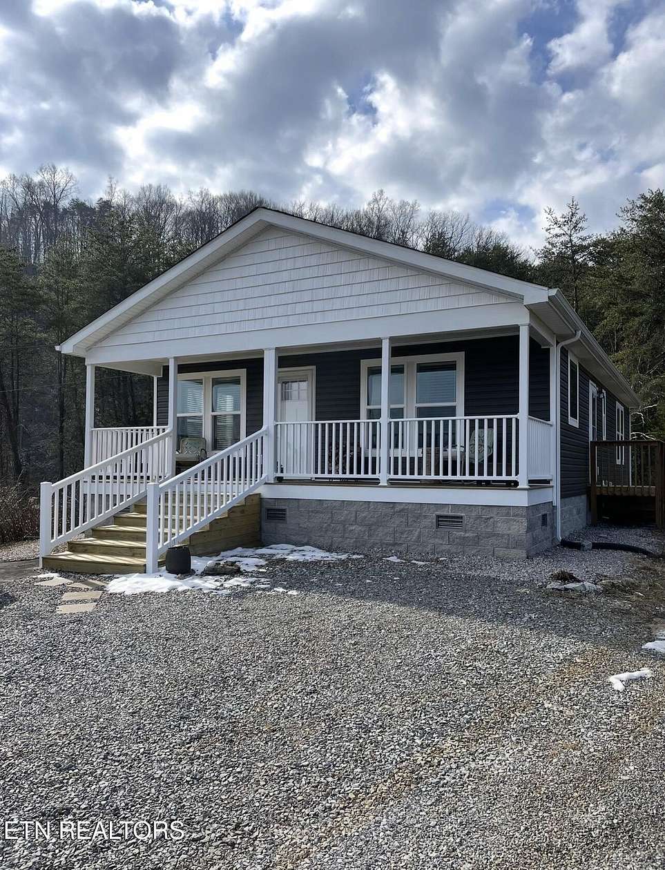 118 Acres of Recreational Land with Home for Sale in Tazewell, Tennessee