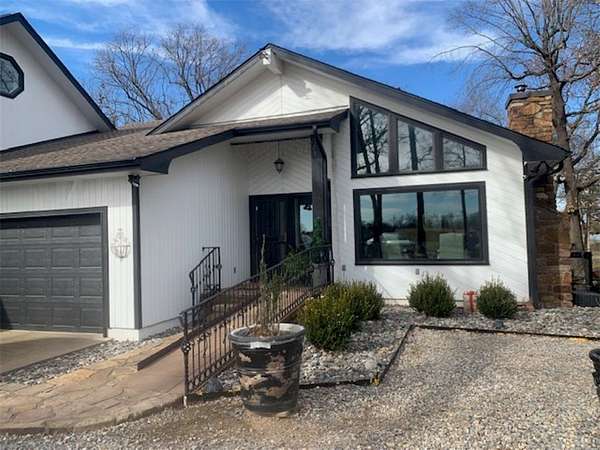 13.5 Acres of Land with Home for Sale in Decatur, Arkansas