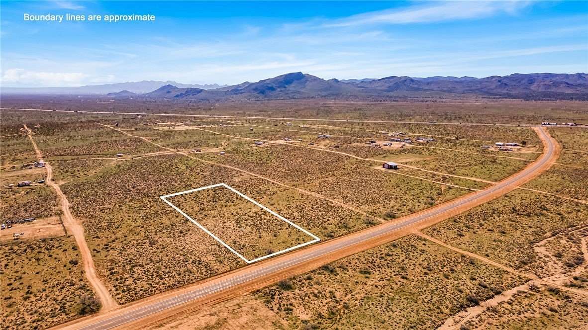 1.33 Acres of Land for Sale in Chloride, Arizona