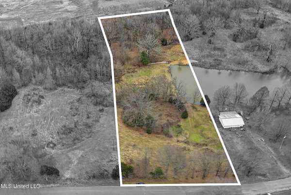 3.8 Acres of Residential Land for Sale in Senatobia, Mississippi