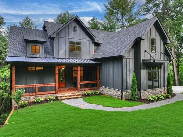 1.52 Acres of Land with Home for Sale in Ellijay, Georgia