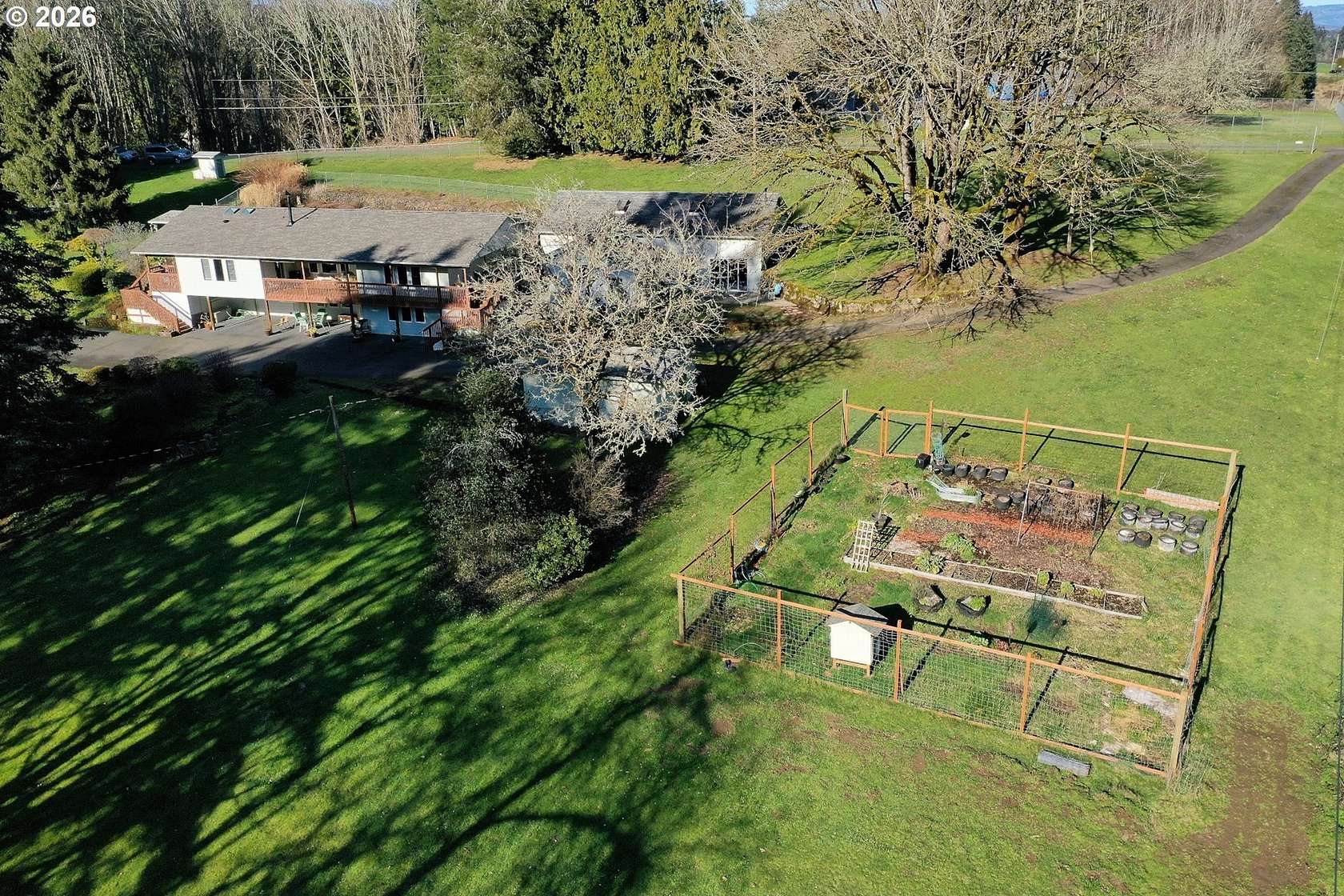 4 Acres of Land with Home for Sale in Scappoose, Oregon