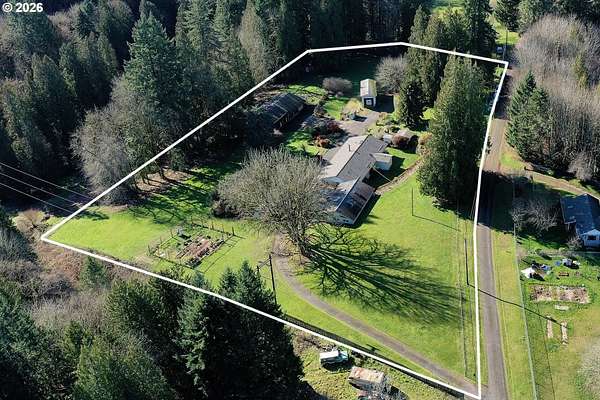 4 Acres of Residential Land with Home for Sale in Scappoose, Oregon