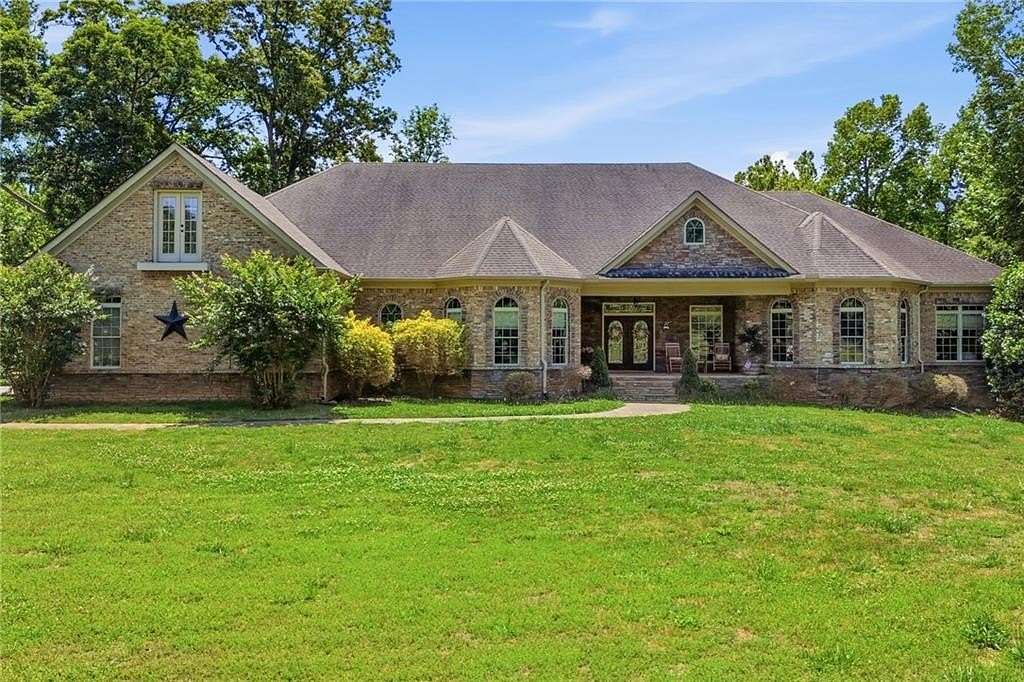 7.73 Acres of Land with Home for Sale in Rydal, Georgia