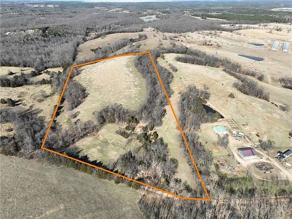 25 Acres of Land for Sale in Huntsville, Arkansas