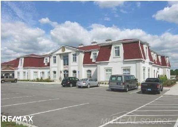 1.67 Acres of Improved Mixed-Use Land for Lease in Troy, Michigan