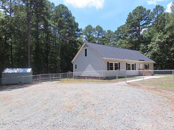 2.43 Acres of Residential Land with Home for Lease in Chapel Hill, North Carolina