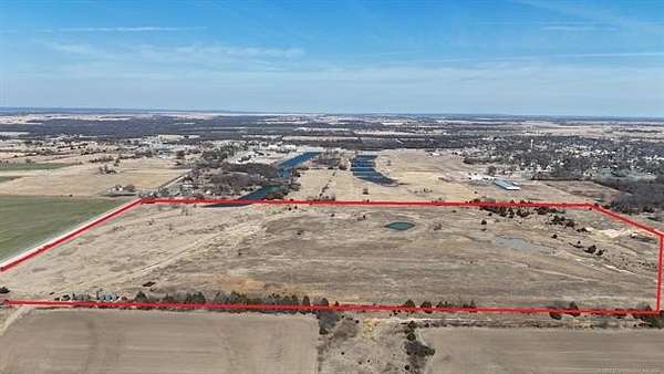 80 Acres of Agricultural & Residential Land for Sale in Morris, Oklahoma