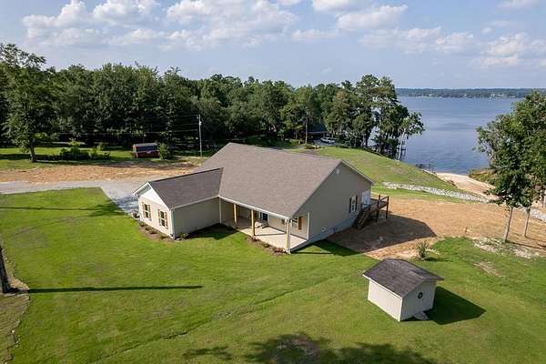 2.38 Acres of Land with Home for Sale in Abbeville, Alabama