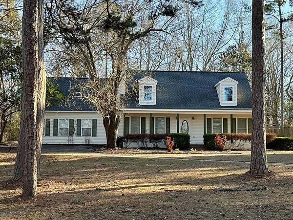 1.68 Acres of Residential Land with Home for Sale in Ozark, Alabama