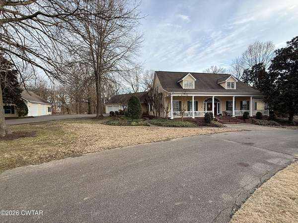 1.9 Acres of Residential Land with Home for Sale in Dyersburg, Tennessee