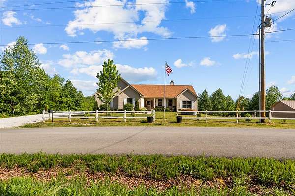 6 Acres of Land with Home for Sale in Waverly, Tennessee