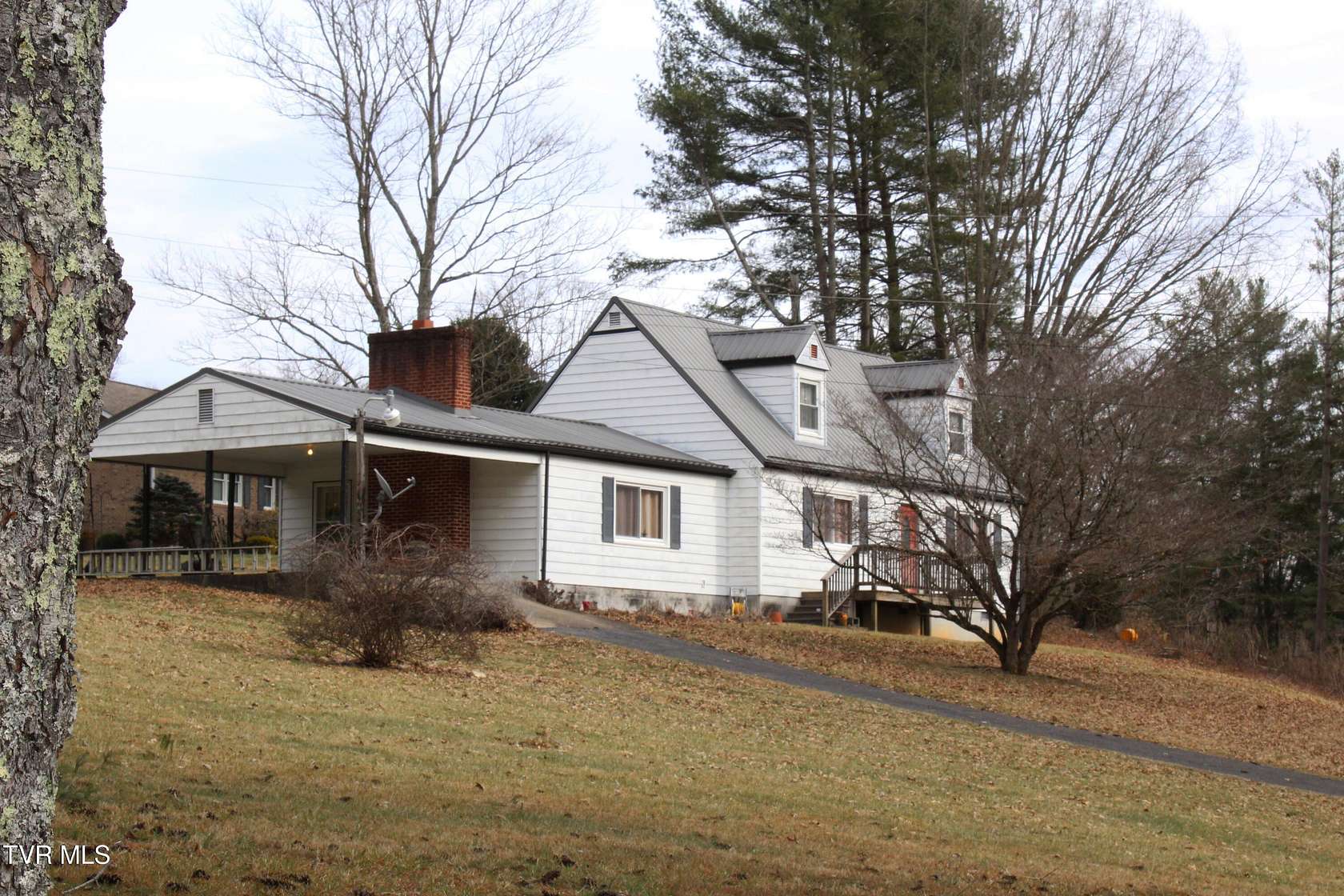 2 Acres of Land with Home for Sale in Jonesville, Virginia