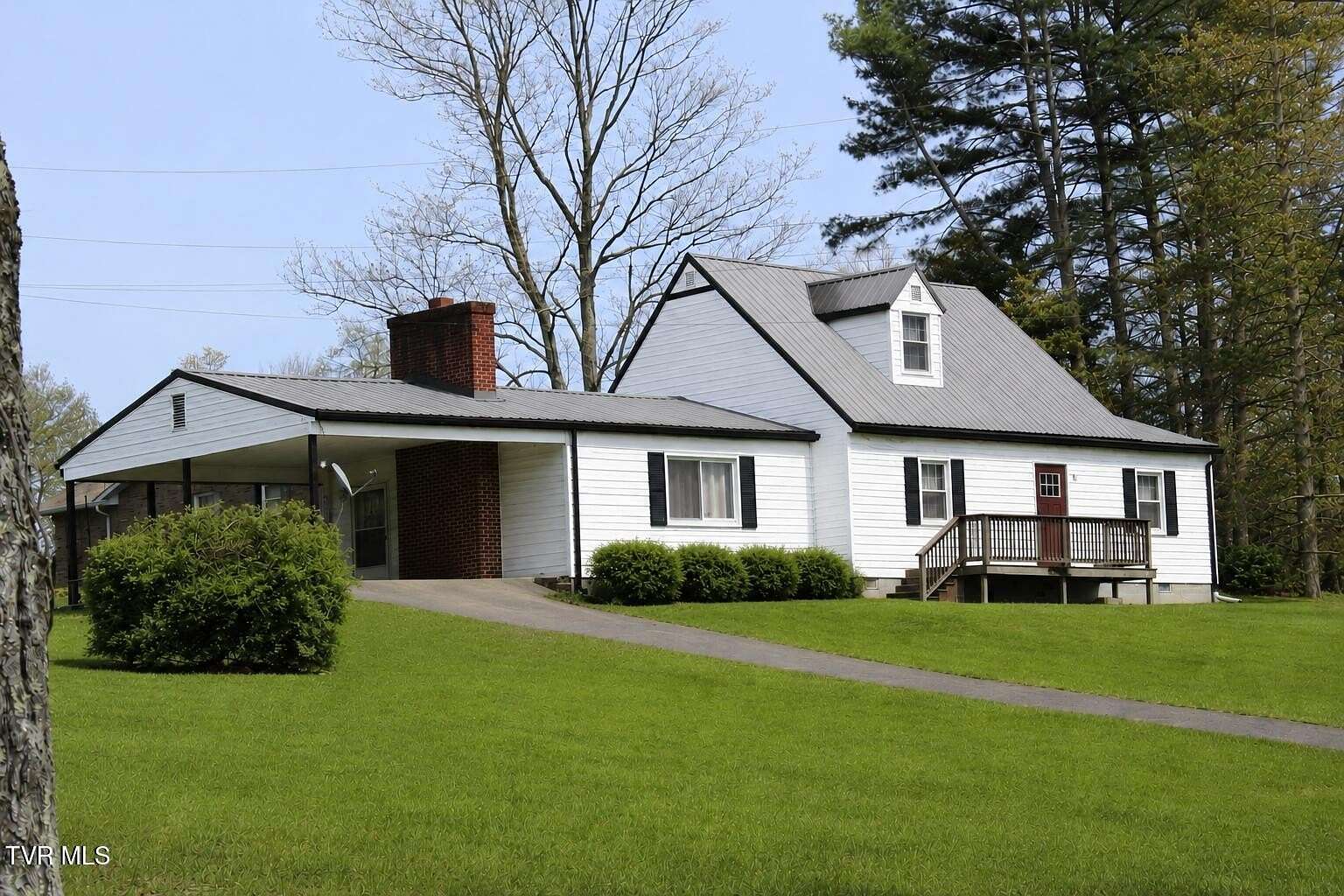 2 Acres of Land with Home for Sale in Jonesville, Virginia