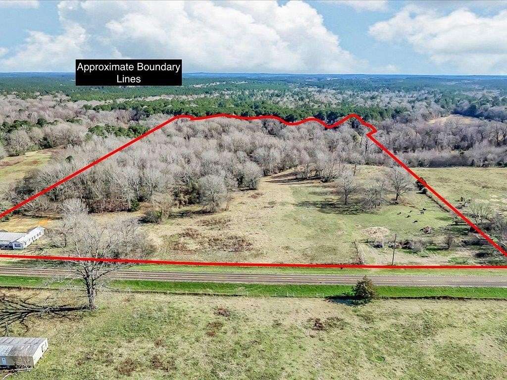 28.2 Acres of Land for Sale in Nacogdoches, Texas