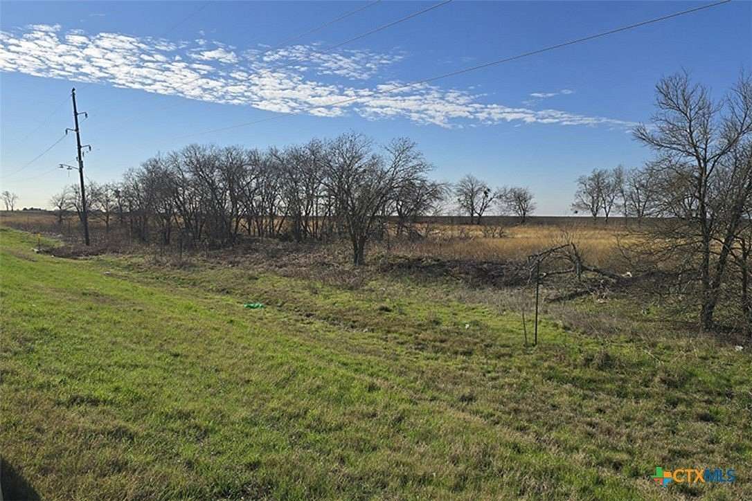 4.19 Acres of Residential Land for Sale in Lott, Texas