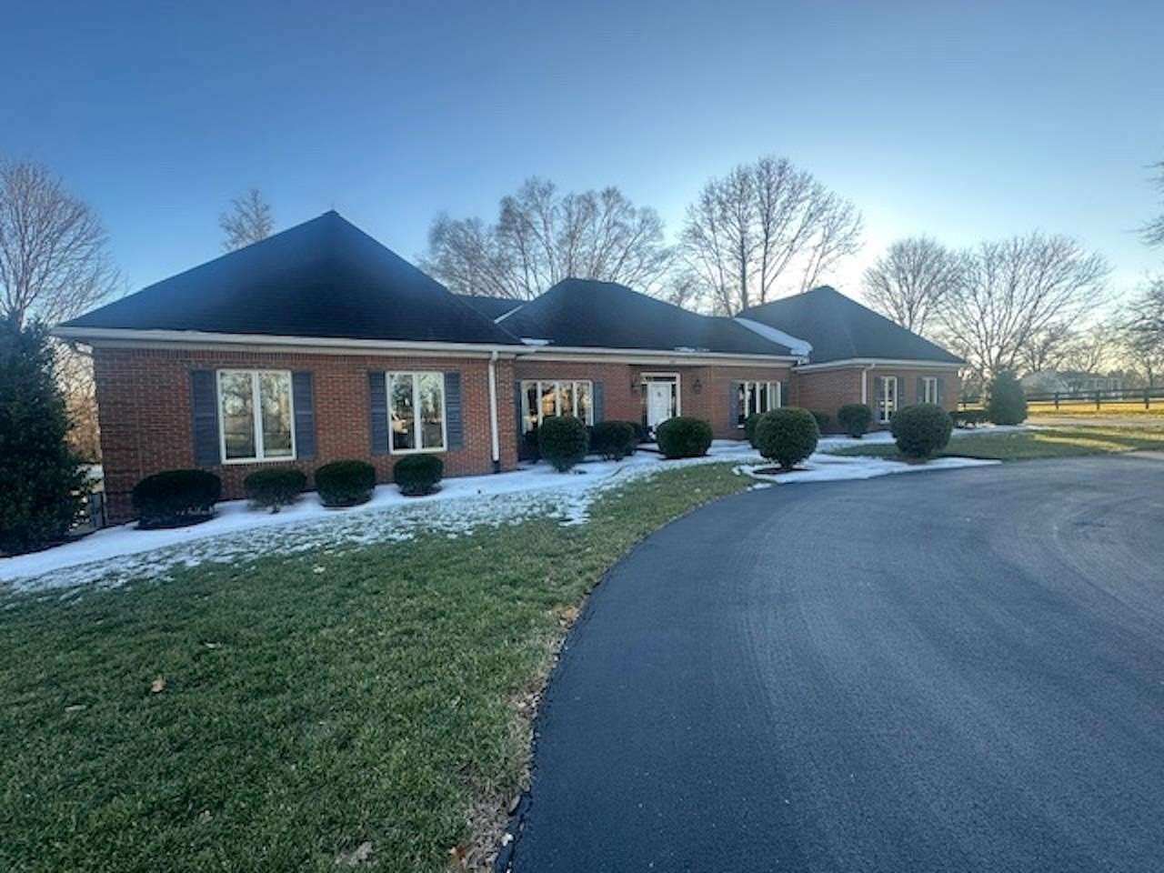 1.5 Acres of Residential Land with Home for Sale in Bowling Green, Kentucky