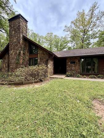 2.49 Acres of Land with Home for Sale in Camden, Arkansas