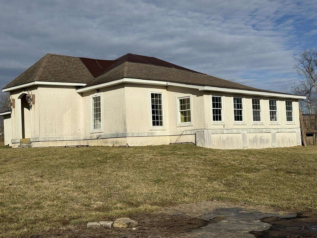 2.79 Acres of Residential Land with Home for Sale in East Bernstadt, Kentucky