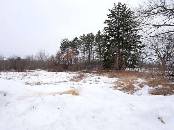 2.86 Acres of Commercial Land for Sale in Wisconsin Rapids, Wisconsin
