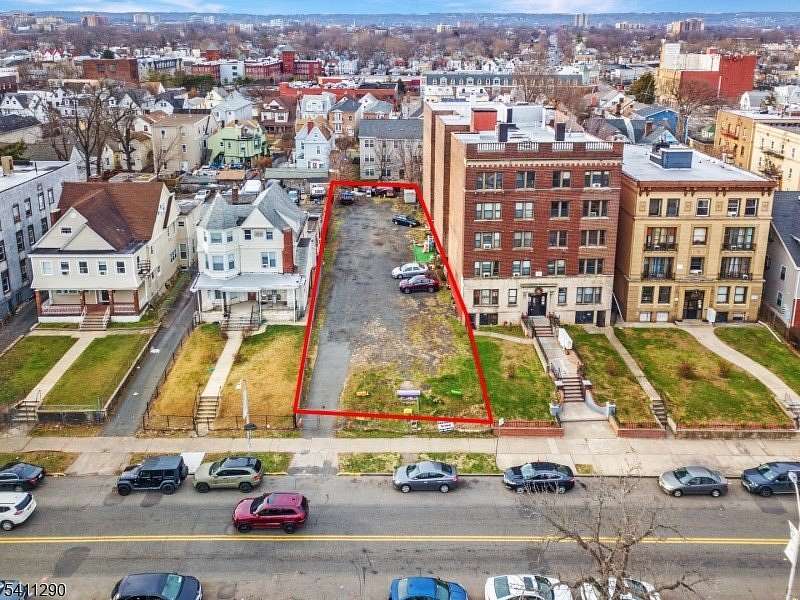 0.25 Acres of Commercial Land for Sale in Newark, New Jersey