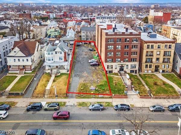 0.25 Acres of Commercial Land for Sale in Newark, New Jersey