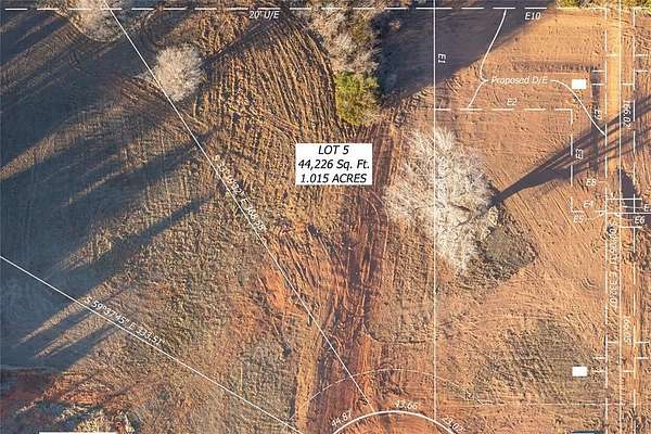 1 Acre of Residential Land for Sale in Mustang, Oklahoma