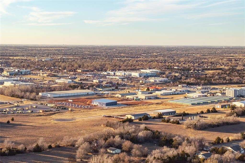1 Acre of Residential Land for Sale in Mustang, Oklahoma