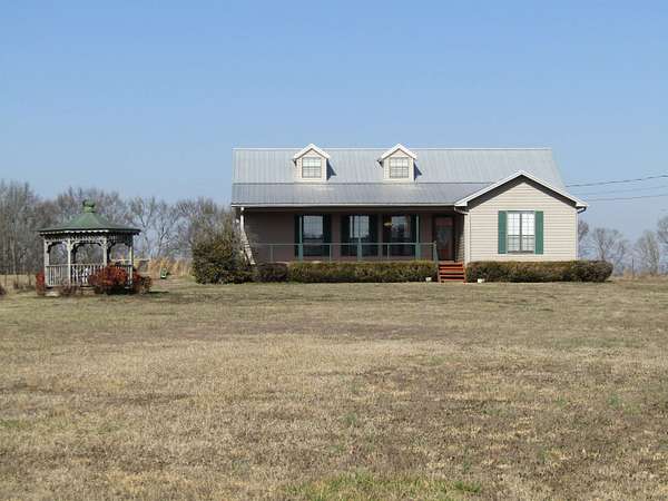 2.5 Acres of Residential Land with Home for Sale in Cullman, Alabama