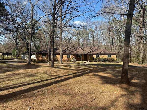 5.1 Acres of Land with Home for Sale in Mineola, Texas