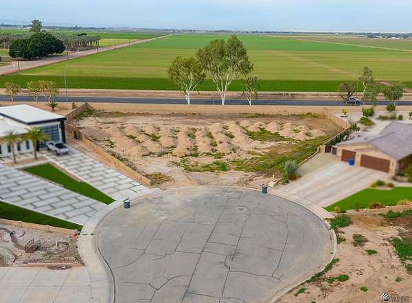 0.9 Acres of Residential Land for Sale in Yuma, Arizona