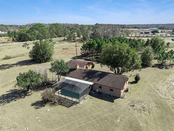 5 Acres of Land with Home for Sale in Clermont, Florida