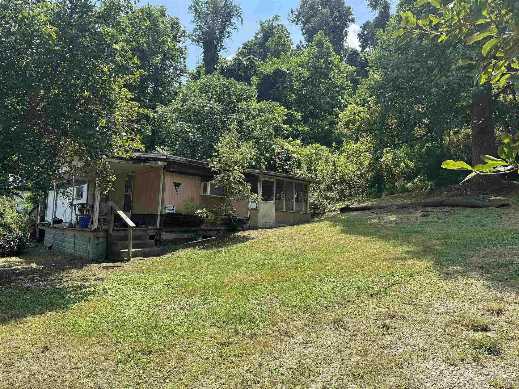 0.5 Acres of Residential Land for Sale in Chesapeake, Ohio