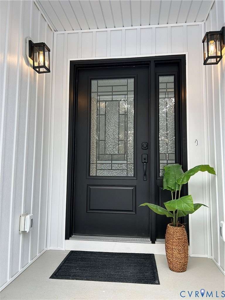 5 Acres of Residential Land with Home for Sale in Disputanta, Virginia