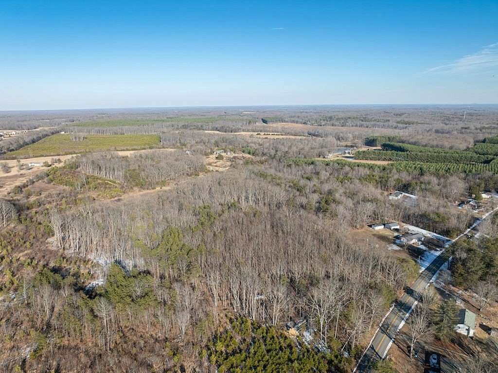 4.5 Acres of Land for Sale in Pamplin City, Virginia