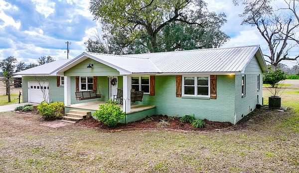 47.2 Acres of Recreational Land with Home for Sale in Bainbridge, Georgia