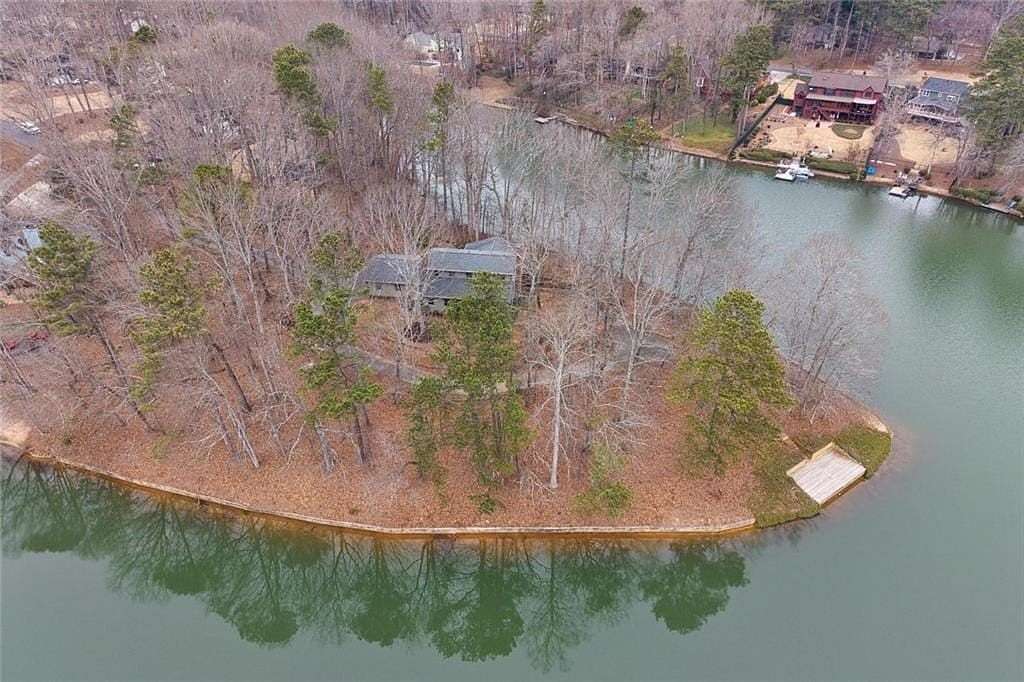 1.5 Acres of Land with Home for Sale in Marietta, Georgia