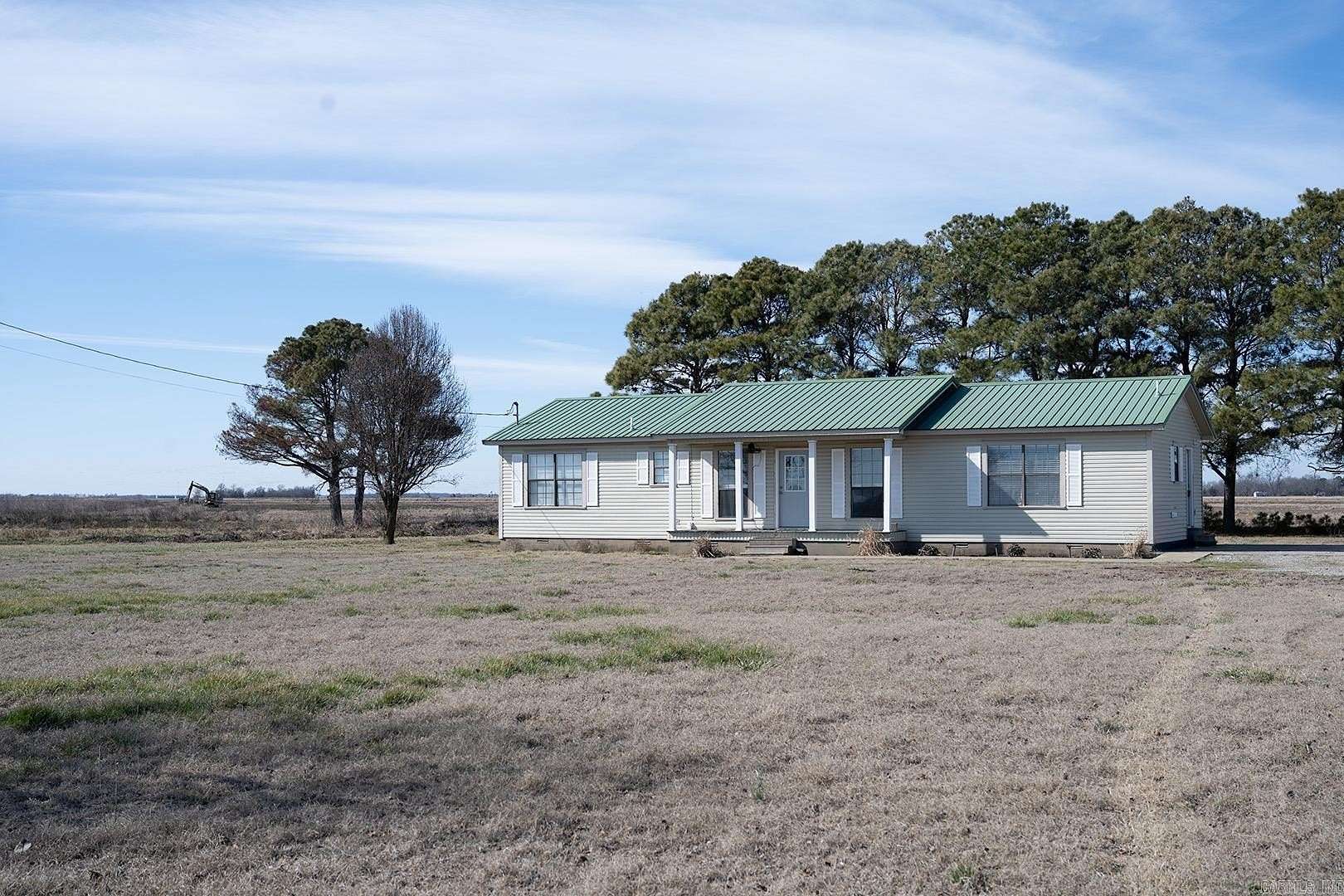 2 Acres of Residential Land with Home for Sale in Walnut Ridge, Arkansas