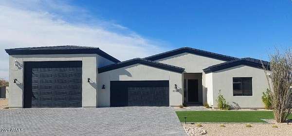 2 Acres of Land with Home for Sale in Cave Creek, Arizona