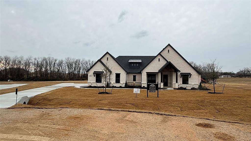 2 Acres of Residential Land with Home for Sale in Weatherford, Texas