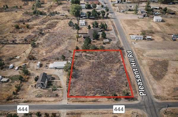 3 Acres of Land for Sale in Snyder, Texas