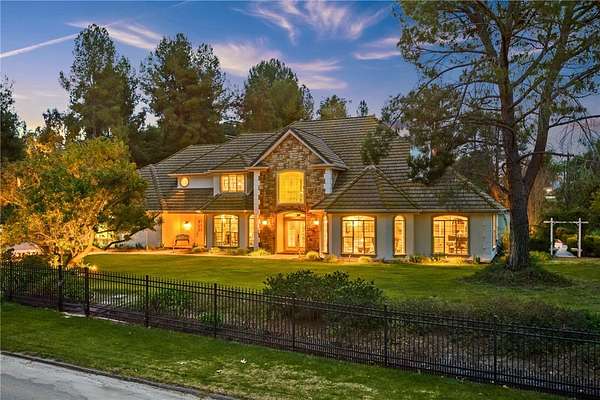 2.32 Acres of Residential Land with Home for Sale in Temecula, California