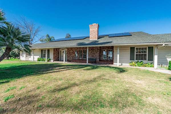 9.6 Acres of Land with Home for Sale in Fresno, California