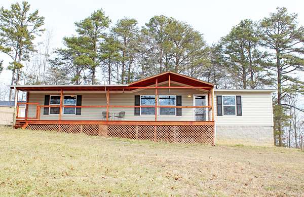 21.3 Acres of Recreational Land with Home for Sale in Somerset, Kentucky