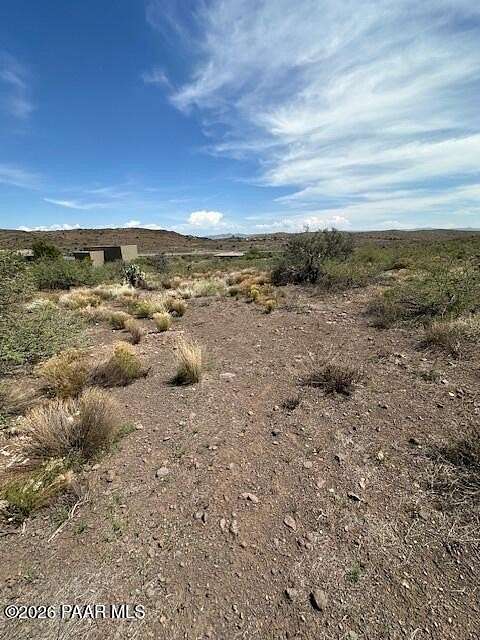 0.75 Acres of Residential Land for Sale in Mayer, Arizona